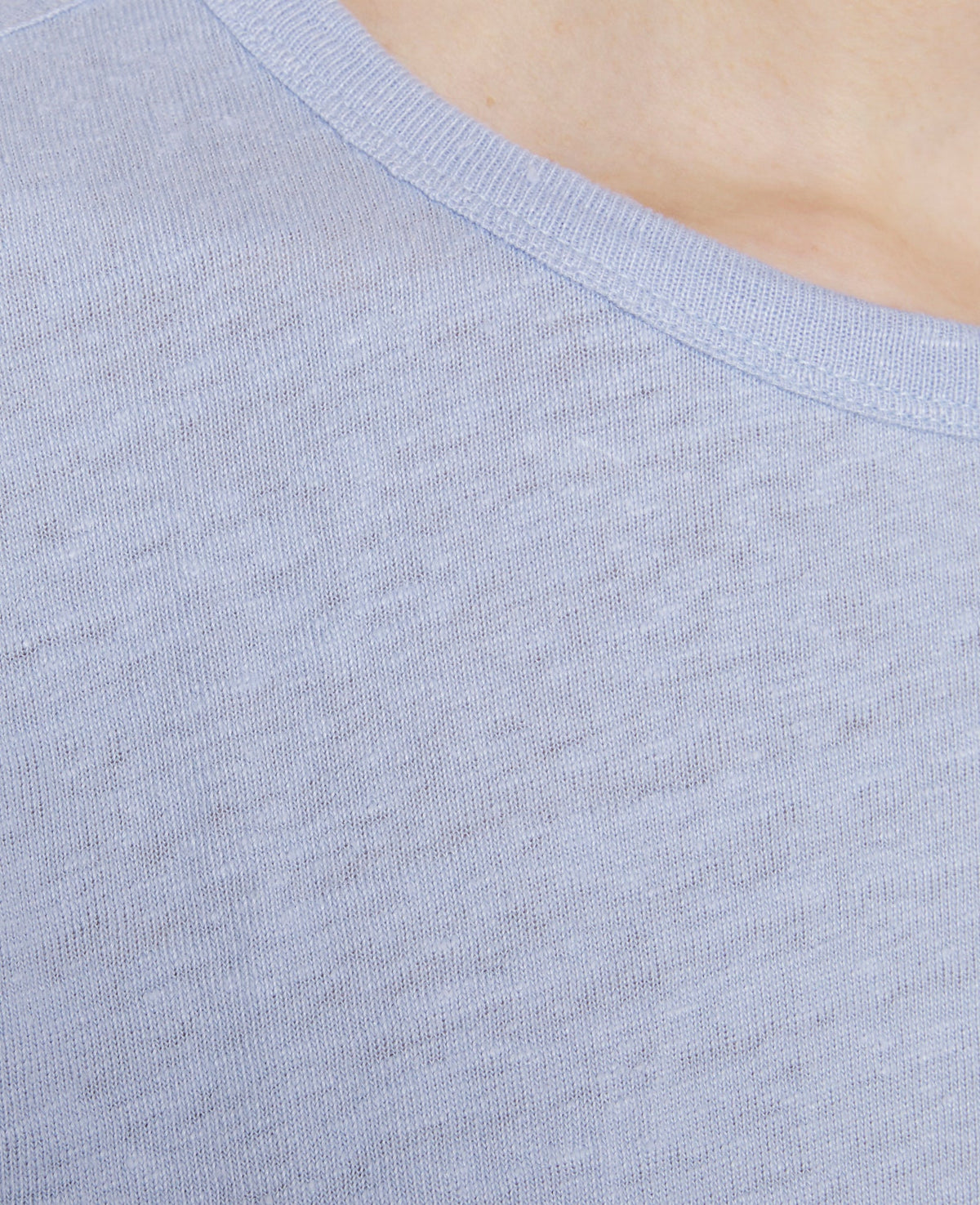 BABY BLUE // Tee-shirt Lara