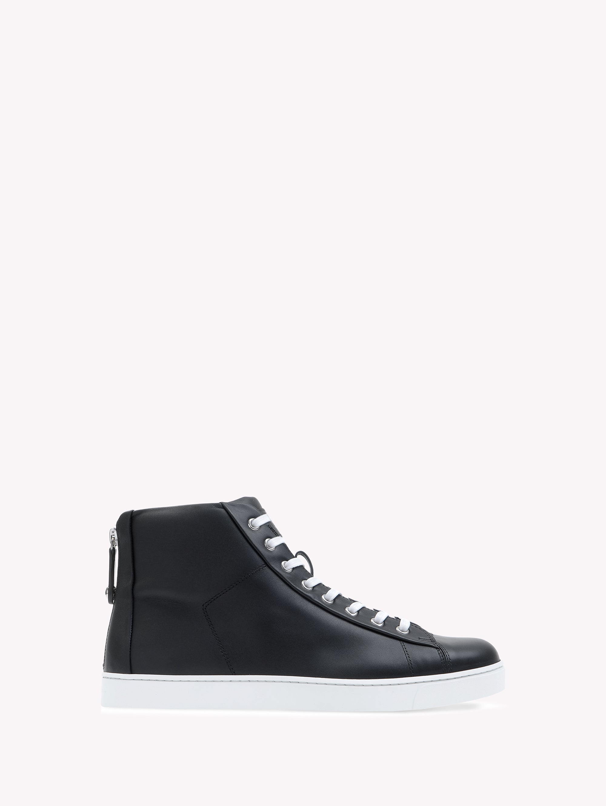 HIGH TOP