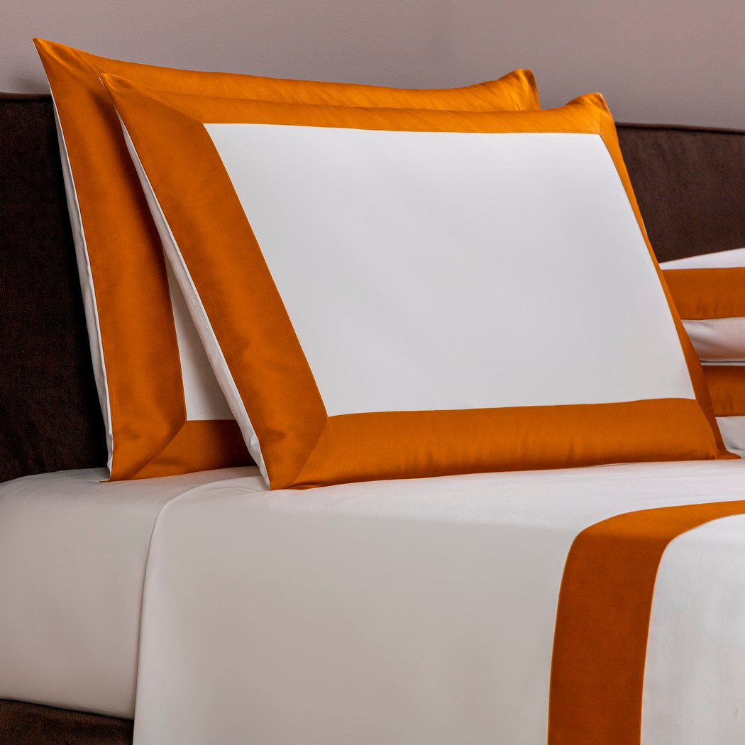 BOLD / DOUBLE KING PARURE HOUSSE DE COUETTE AVEC 2 TAIE D'OREILLER 51X71 ET UN DRAP PLAT