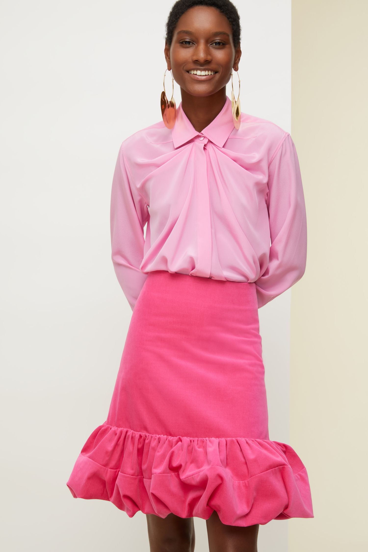 Velvet skirt with voluminous hem - Raspberry