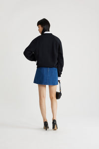 Stonewash / Mini jupe évasée en denim bio