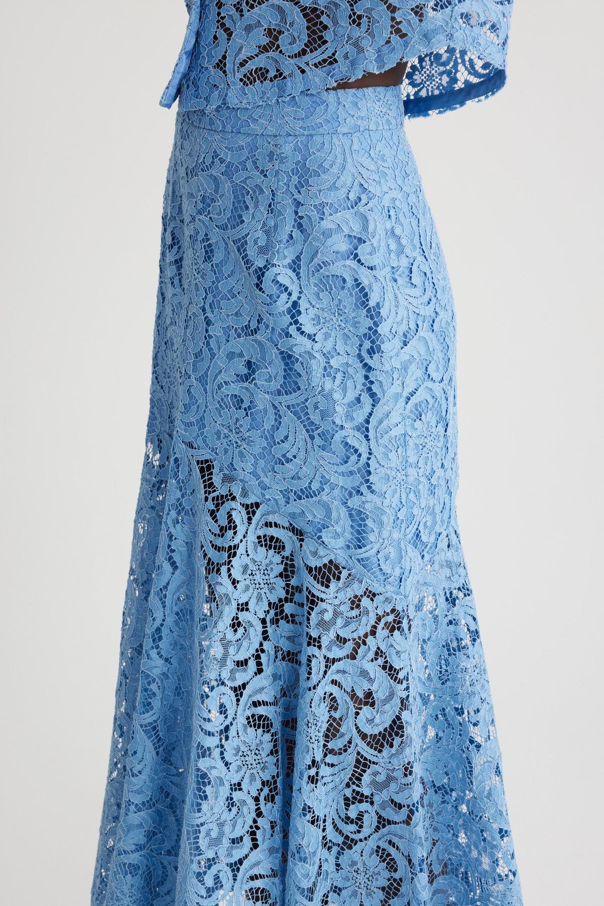 Airy Blue / Jupe midi sirène en dentelle de coton bio