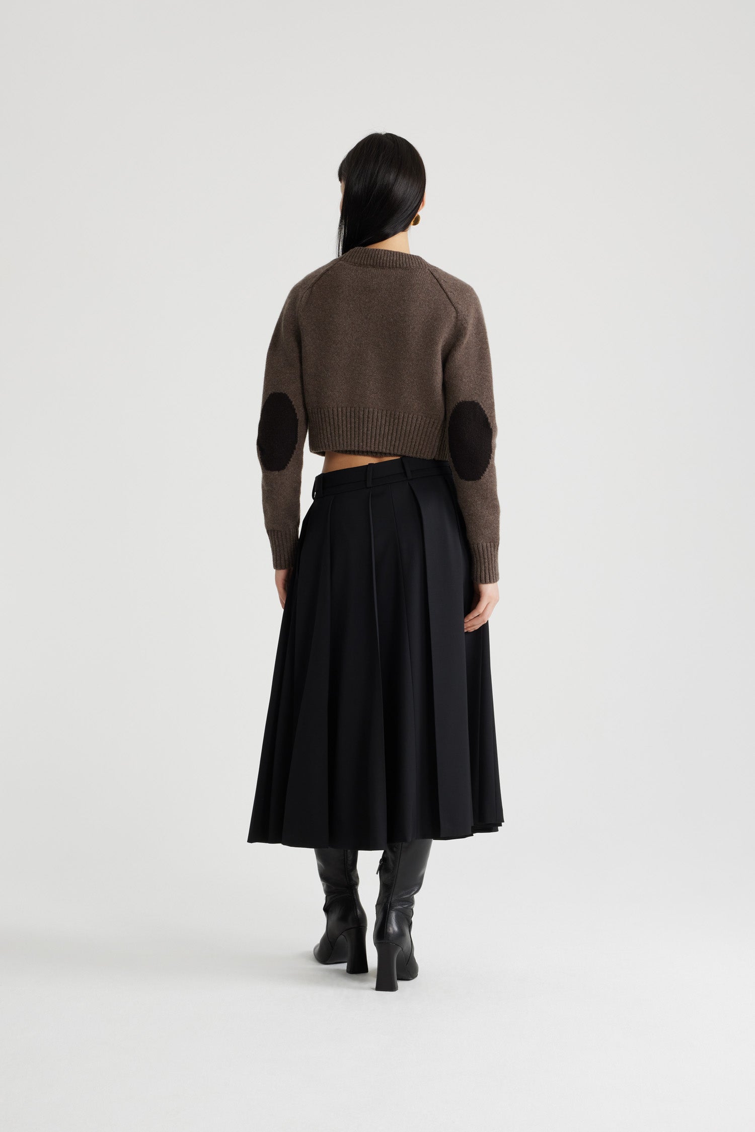 Black / Jupe midi plissée en laine technique