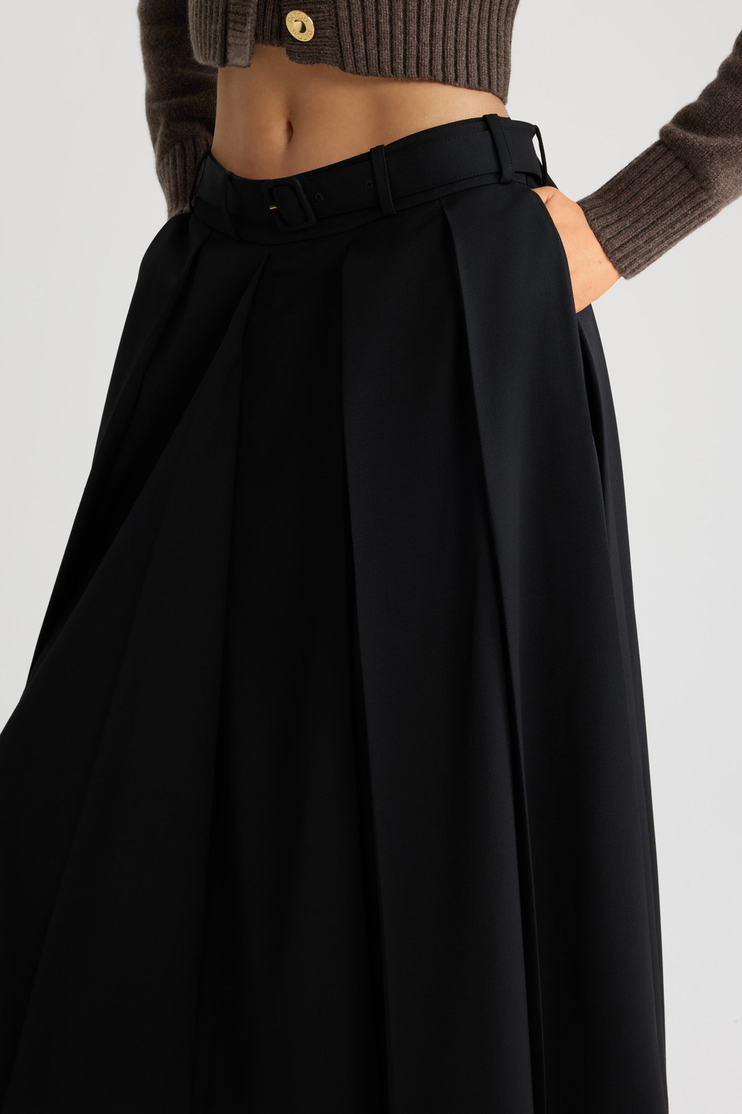 Black / Jupe midi plissée en laine technique