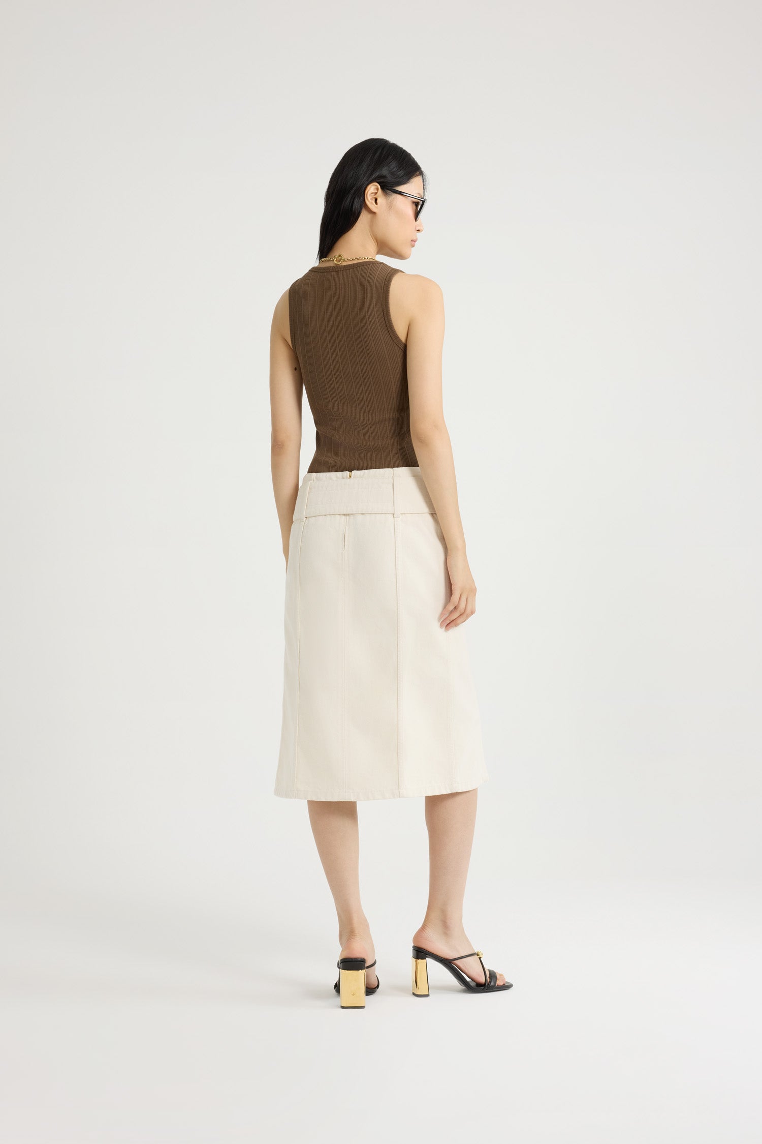 Natural / Jupe midi ceinturée en denim de coton