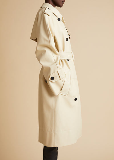 Spellman coat in leather - Bone