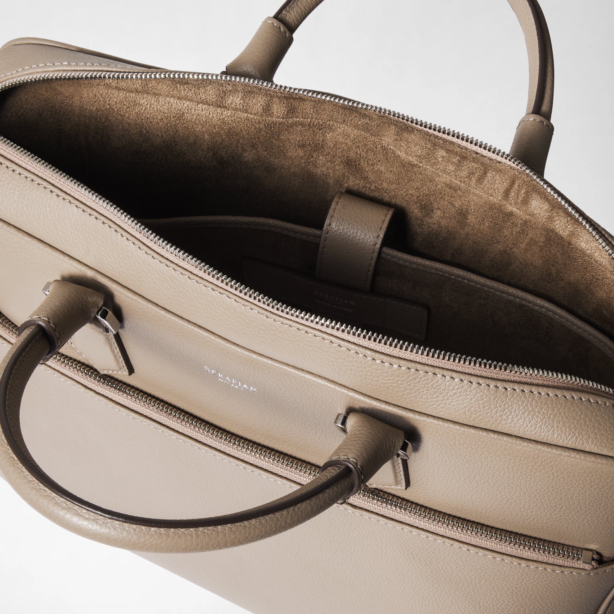 Leather briefcase - Sahara