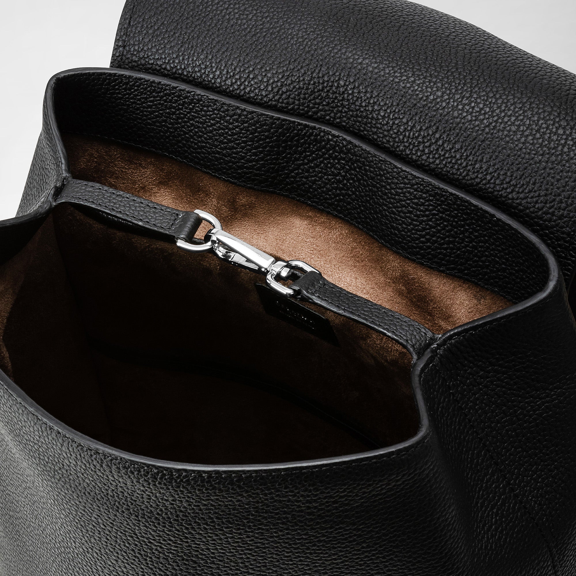 Leather backpack - Black