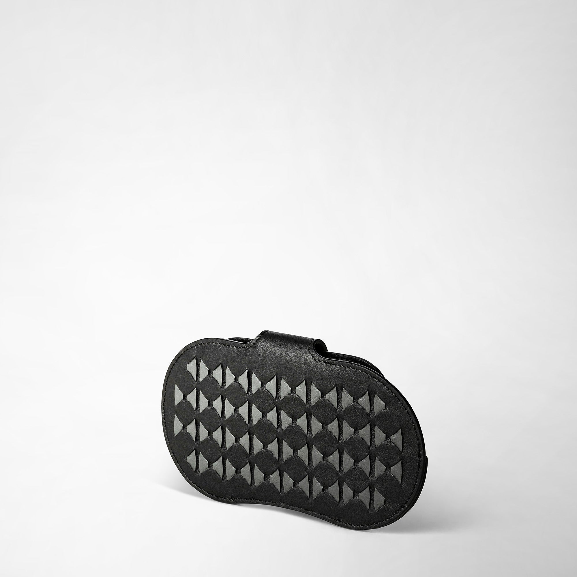 Étui à lunettes en cuir tressé Mosaico - Black & Asphalt