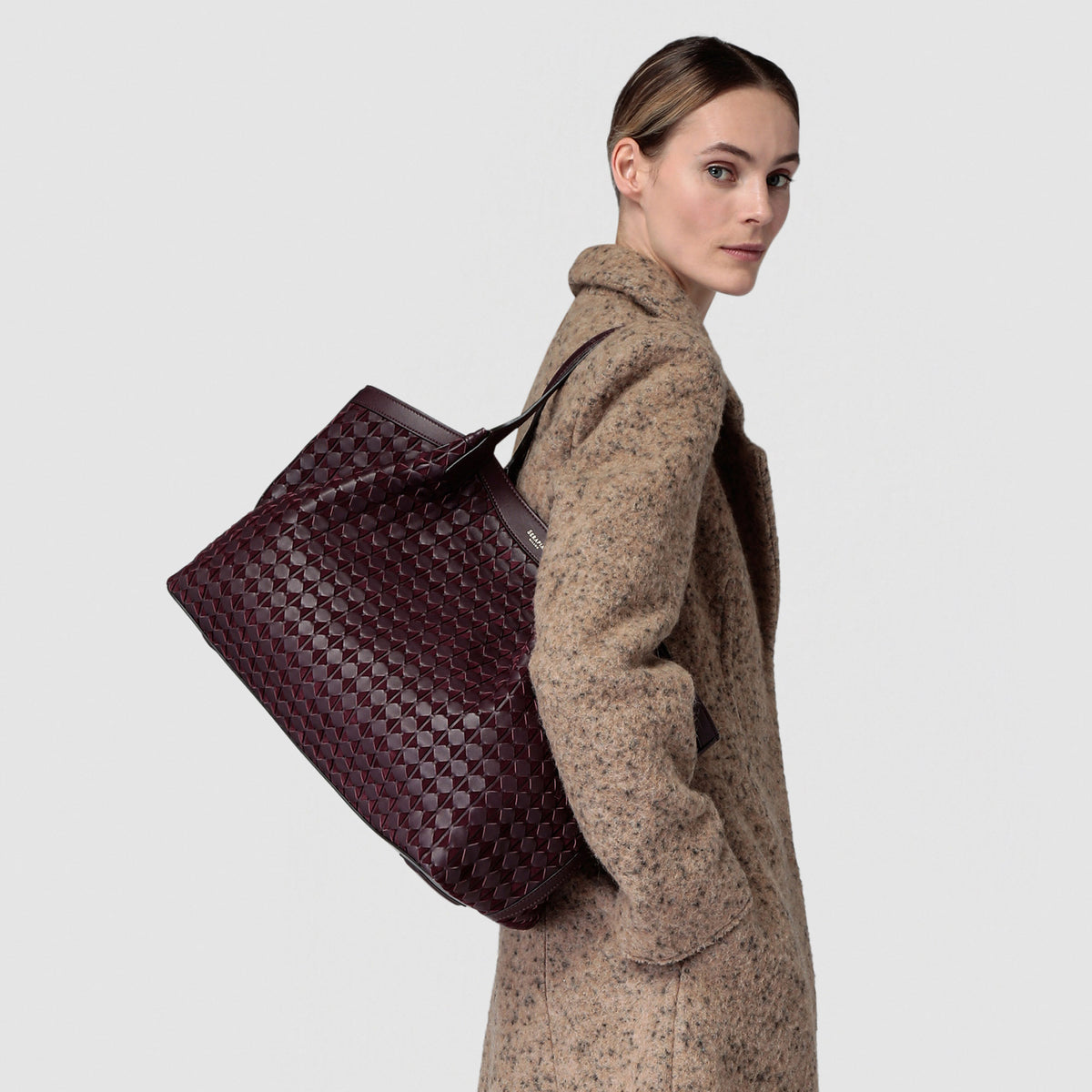 Secret Mosaico Dark Plum - Dark Plum