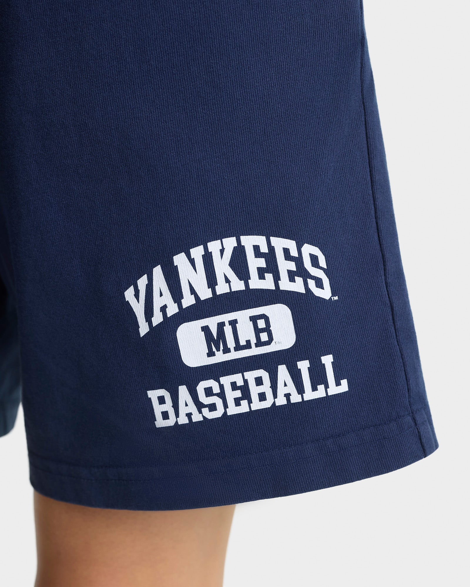 Yankees Ivy Gym Short - Navy & White