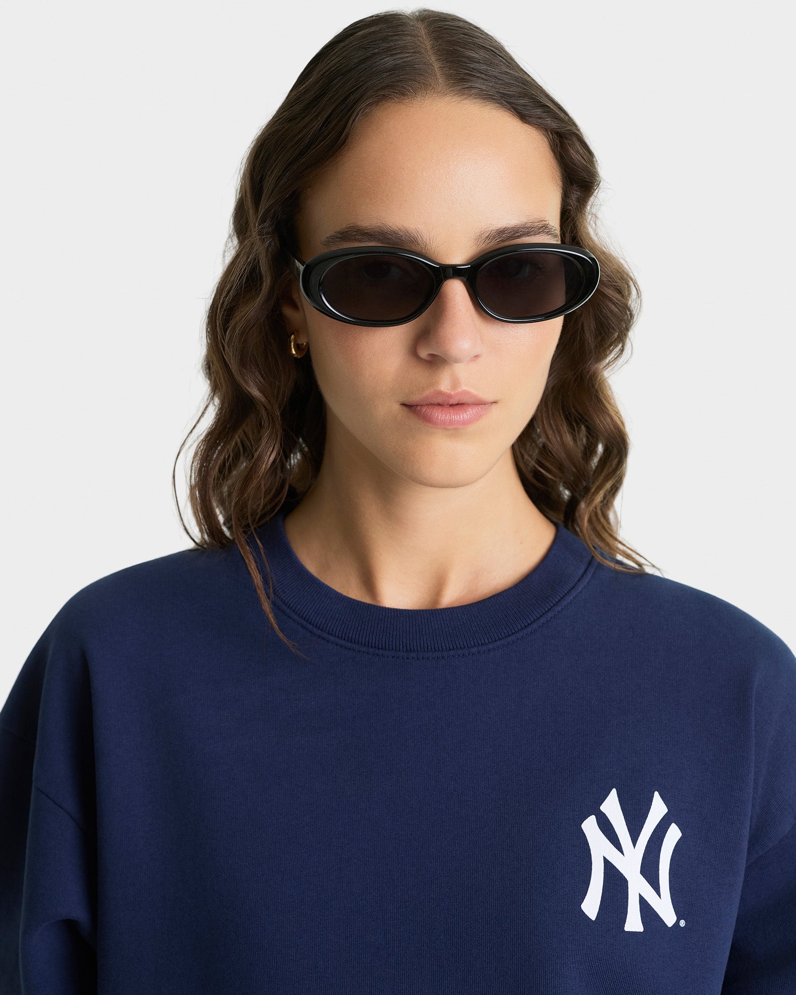 Pull à col rond Yankees Serif - Bleu marine/Blanc