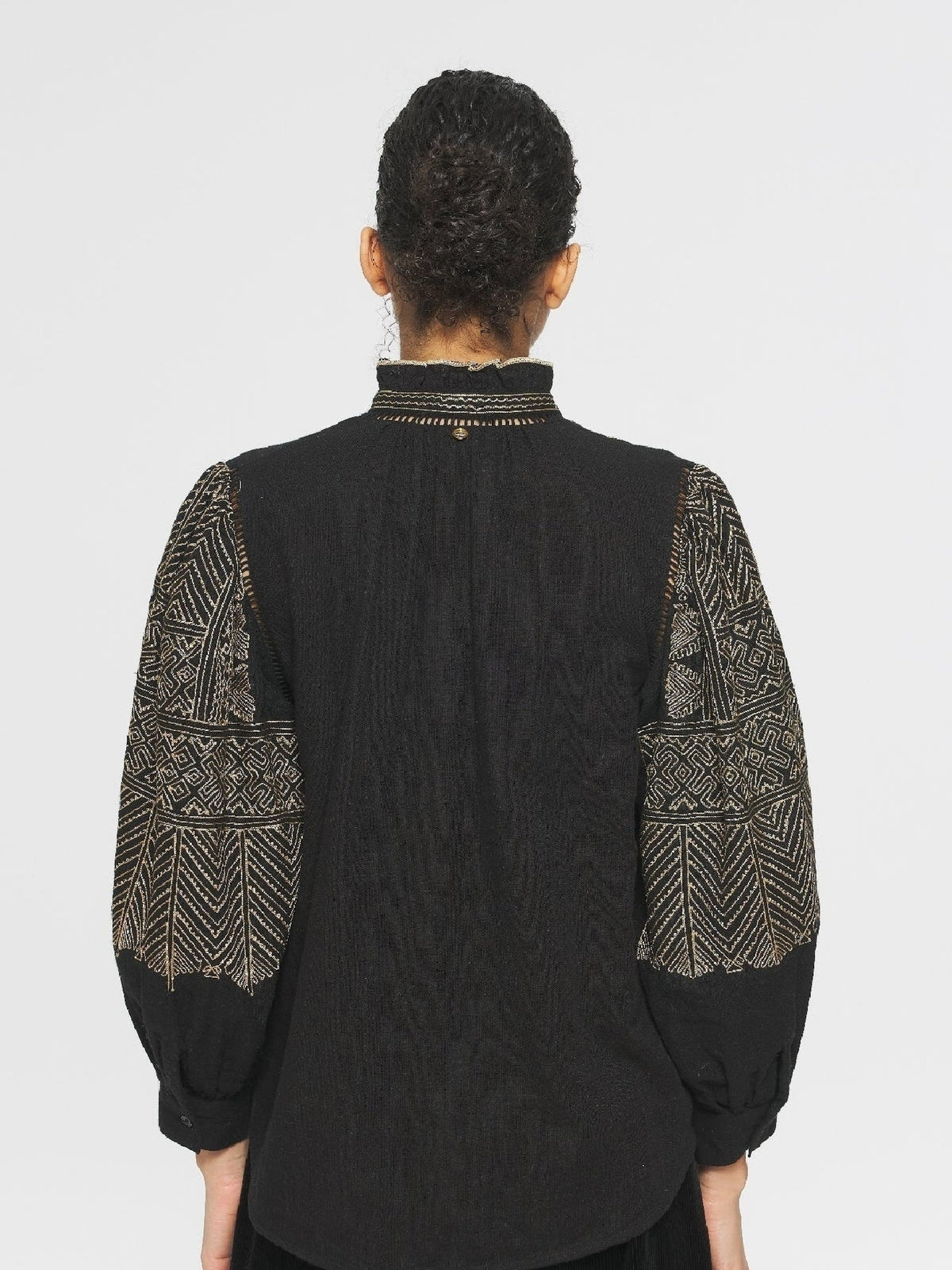 Blouse brodée Svetlana - Black