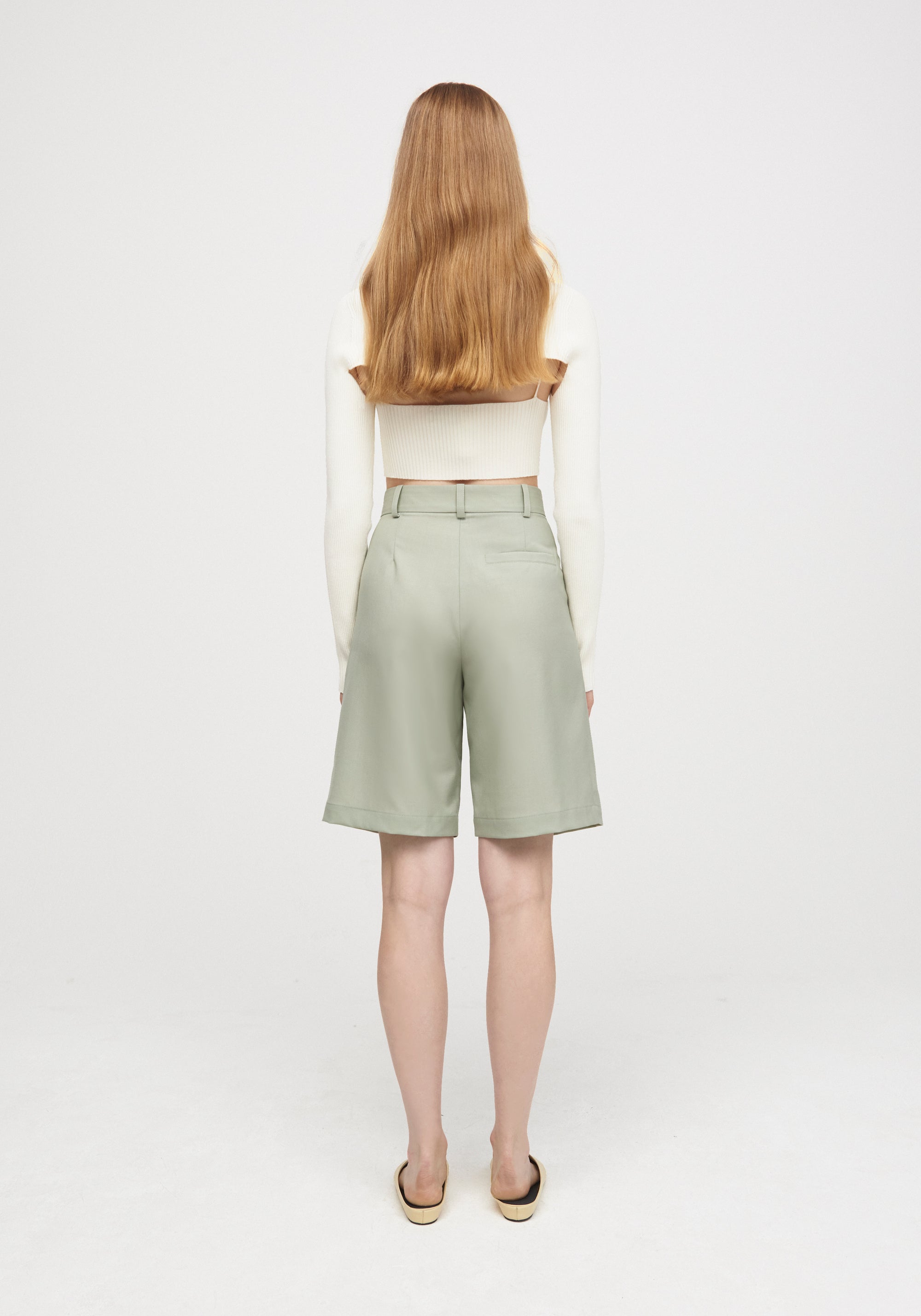Short Swan ajusté en laine - Herb