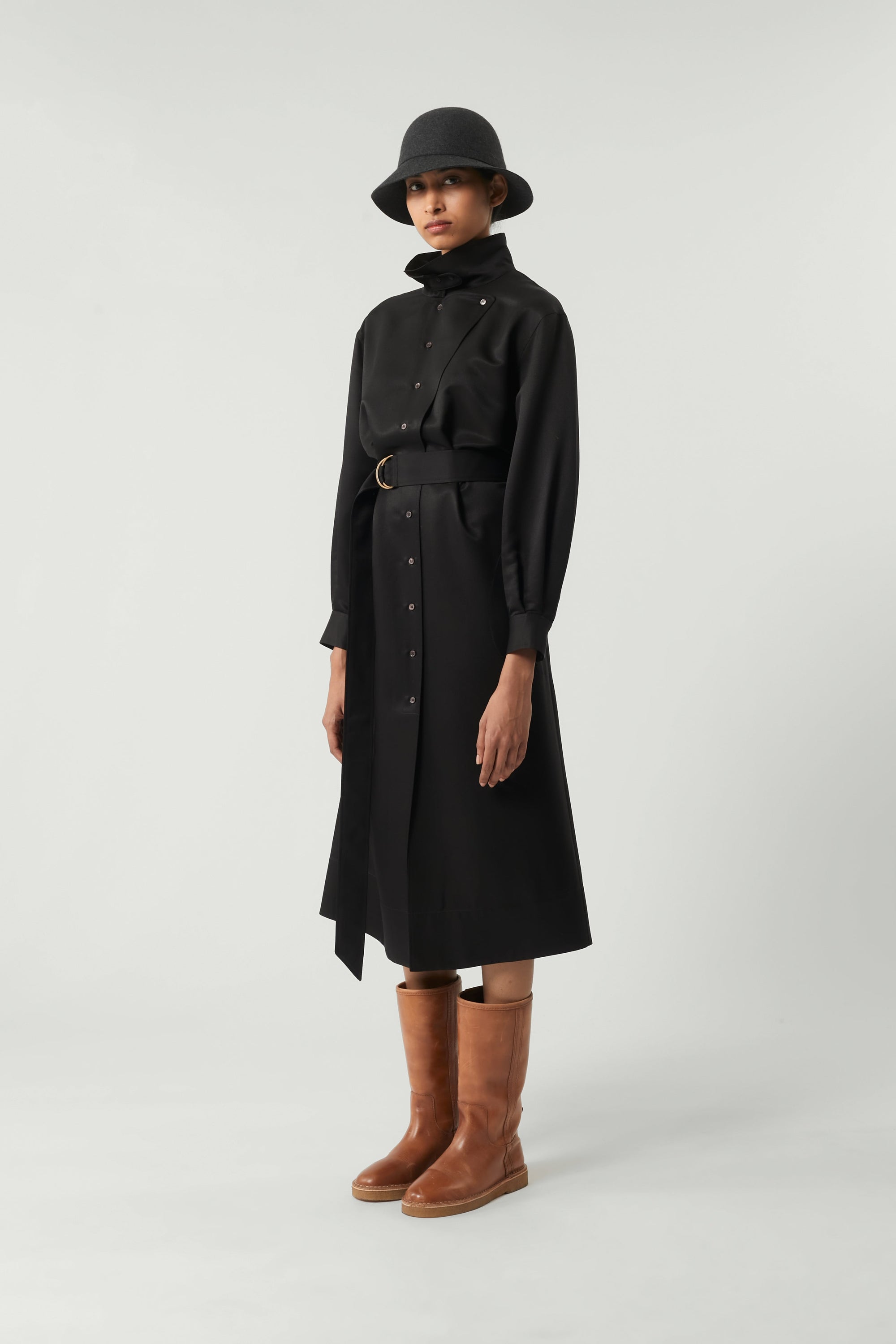 NOIR _ Robe Syrah en laine et soie - Noir