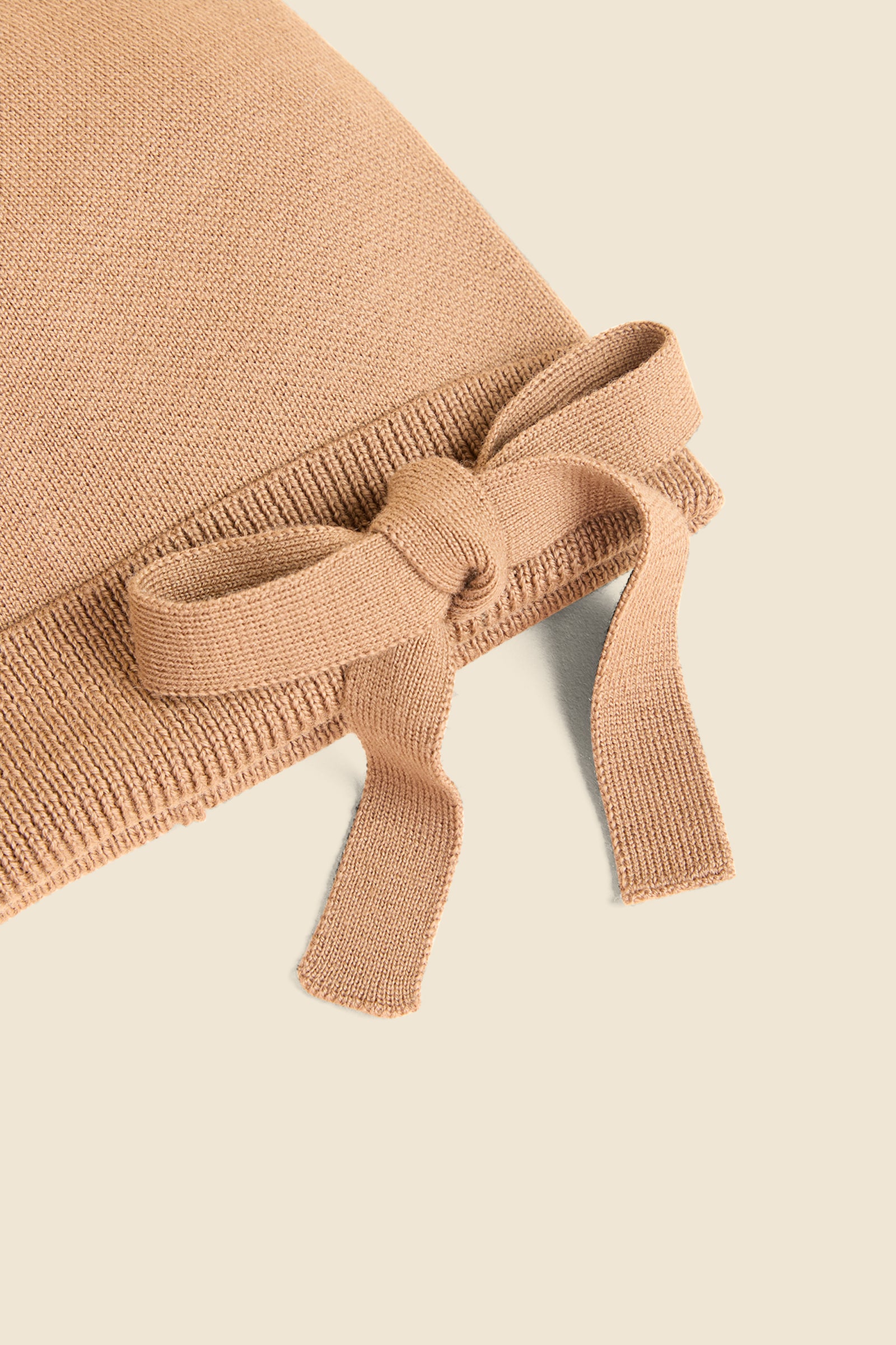 Beige / BEANIE