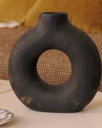 Vase Susanar en céramique - Noir