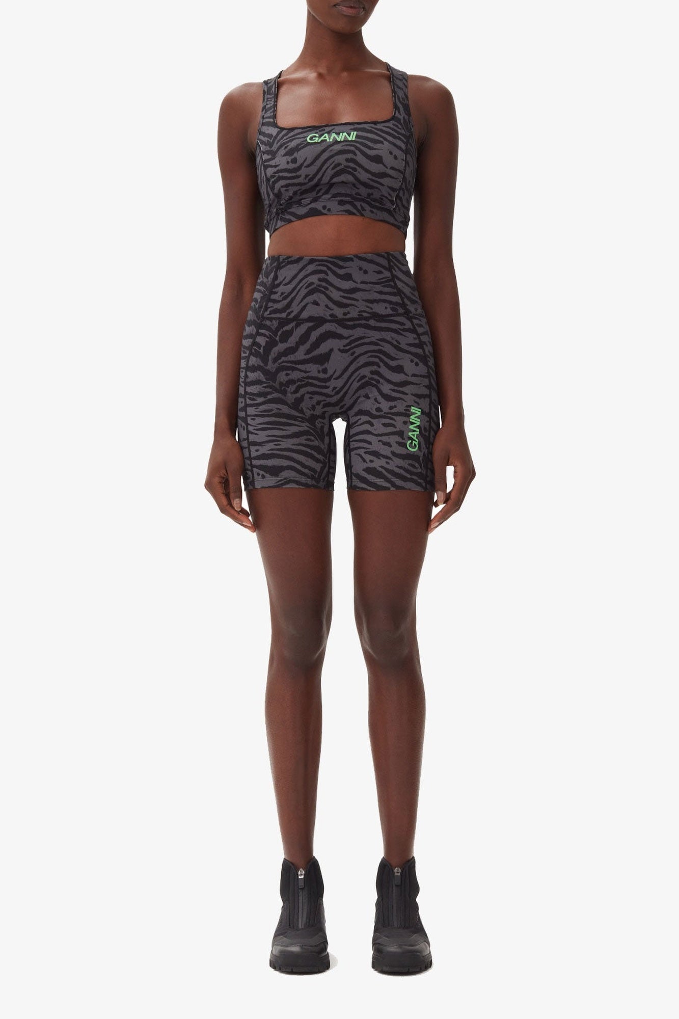 Short à taille haute Active - Phantom