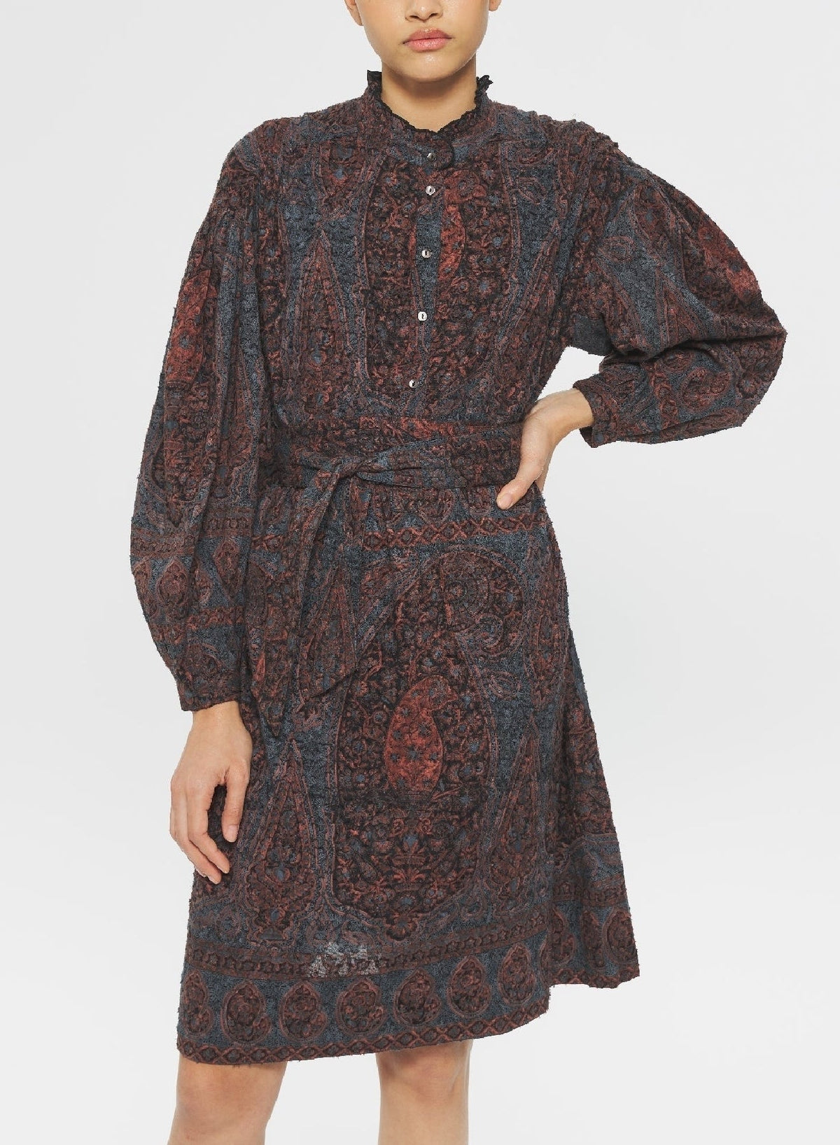 Robe Tajaro - Black
