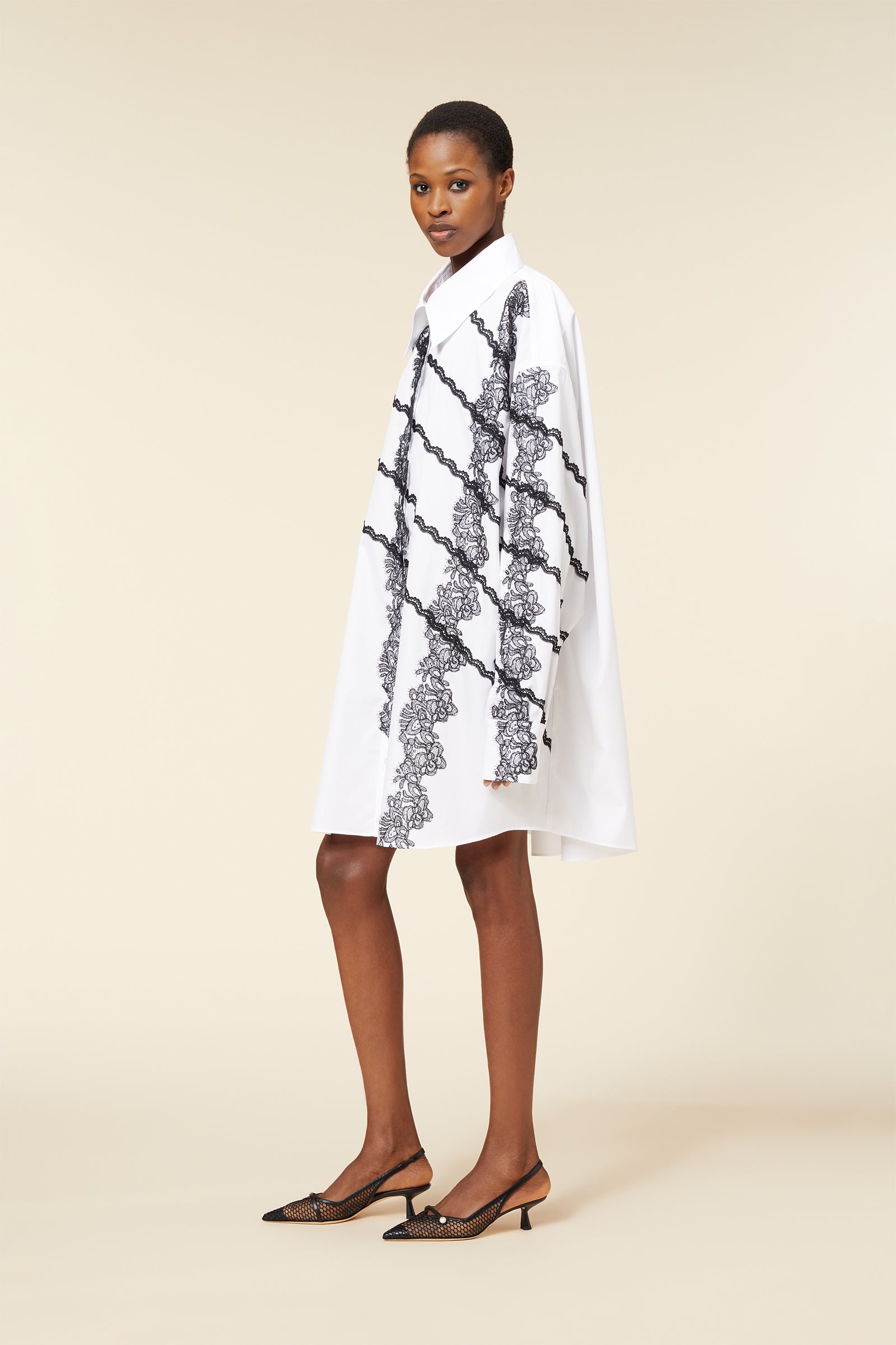White / LACE APPLIQUE SHIRT DRESS