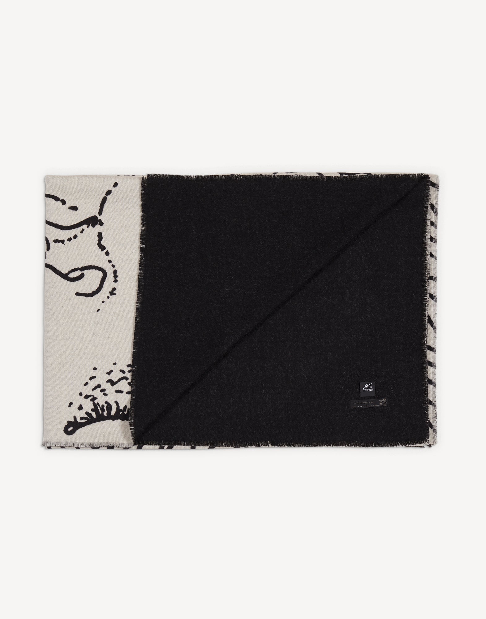 Solingo Wool Throw - White & Black