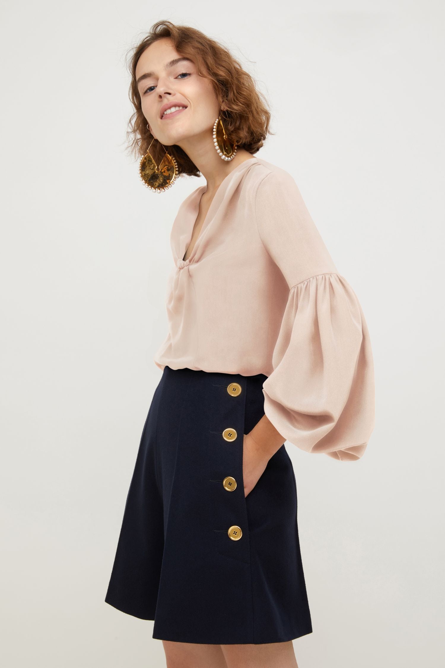 Blouse en soie à manches bouffantes - Beige Doré