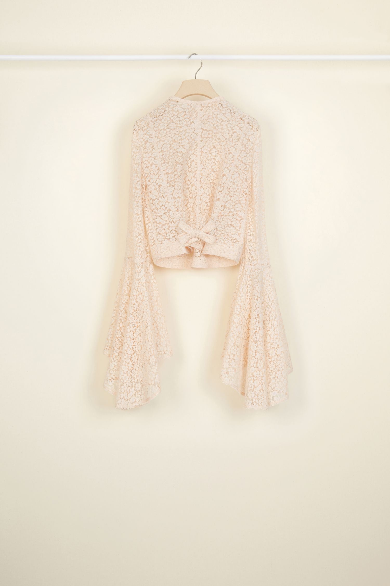 Flared sleeves lace top - FPeach blossom