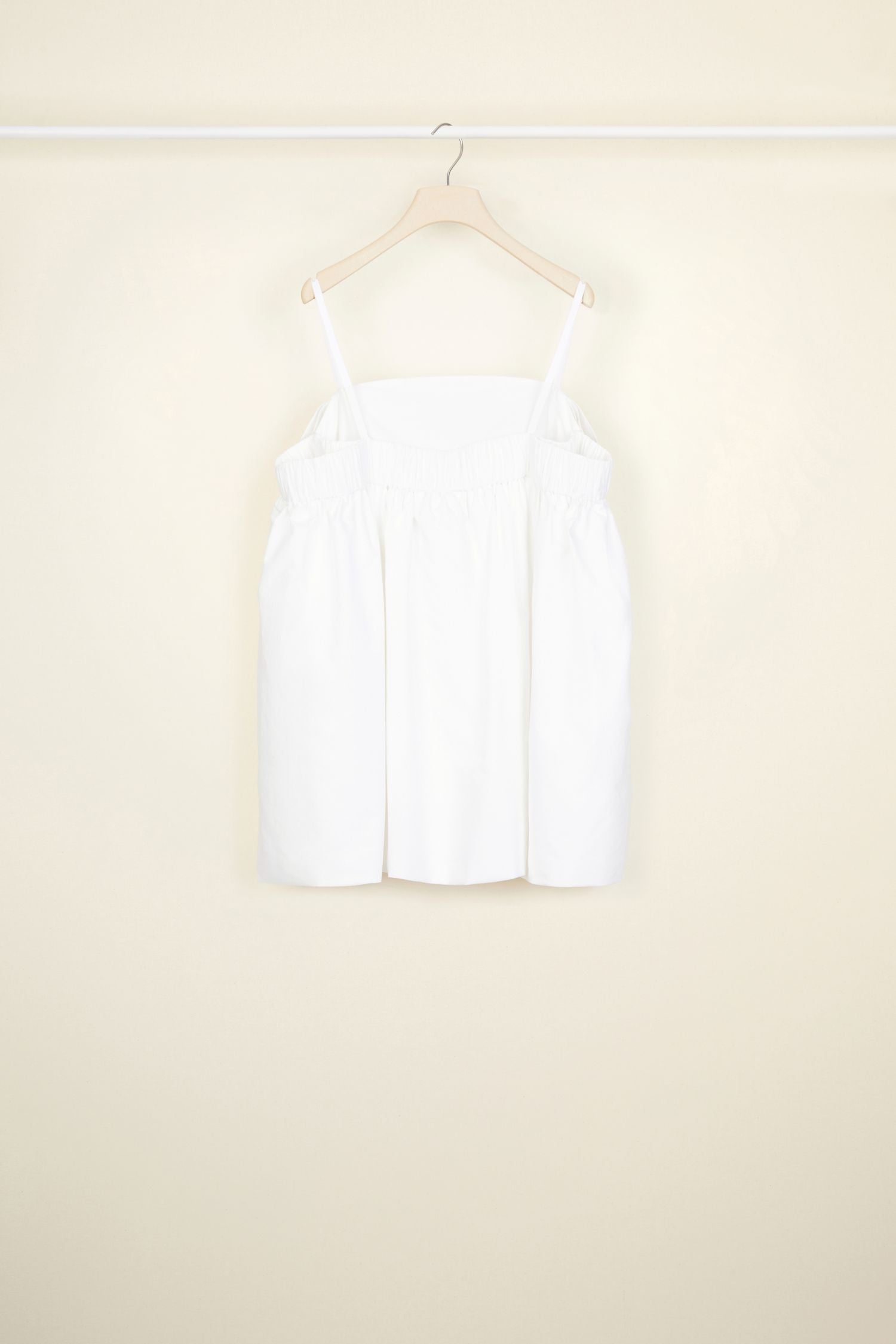 Off-the-shoulder cape top - White