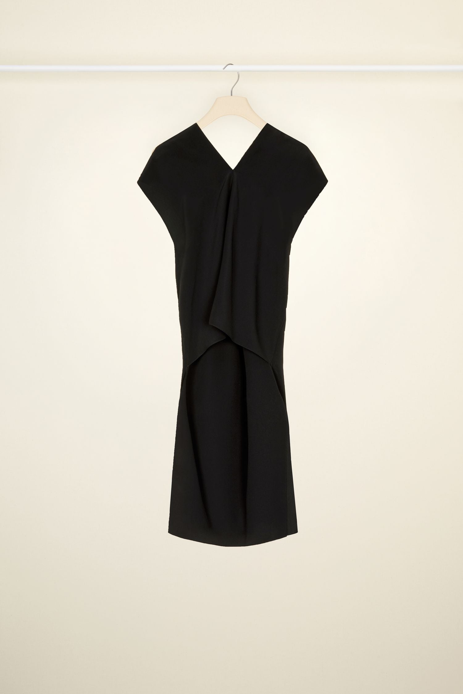 Top asymétrique en soie - Noir