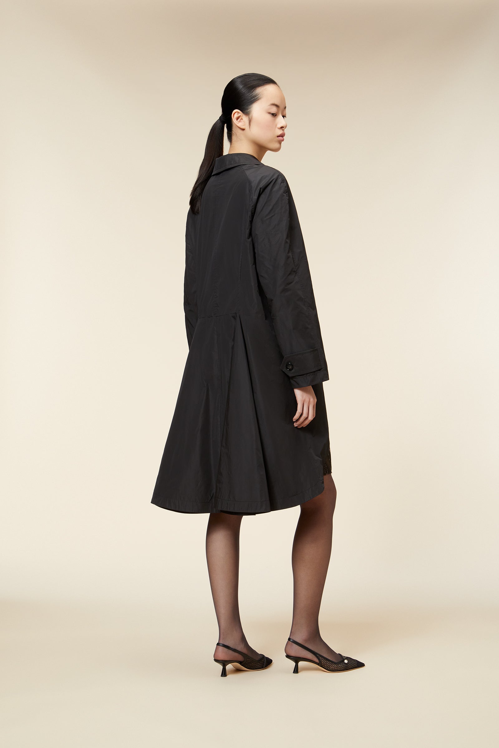 Black / GODET TRENCHCOAT