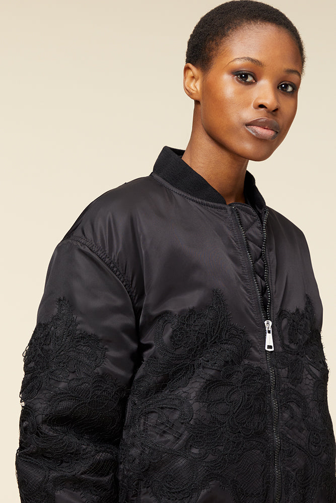 Black / LACE BOMBER