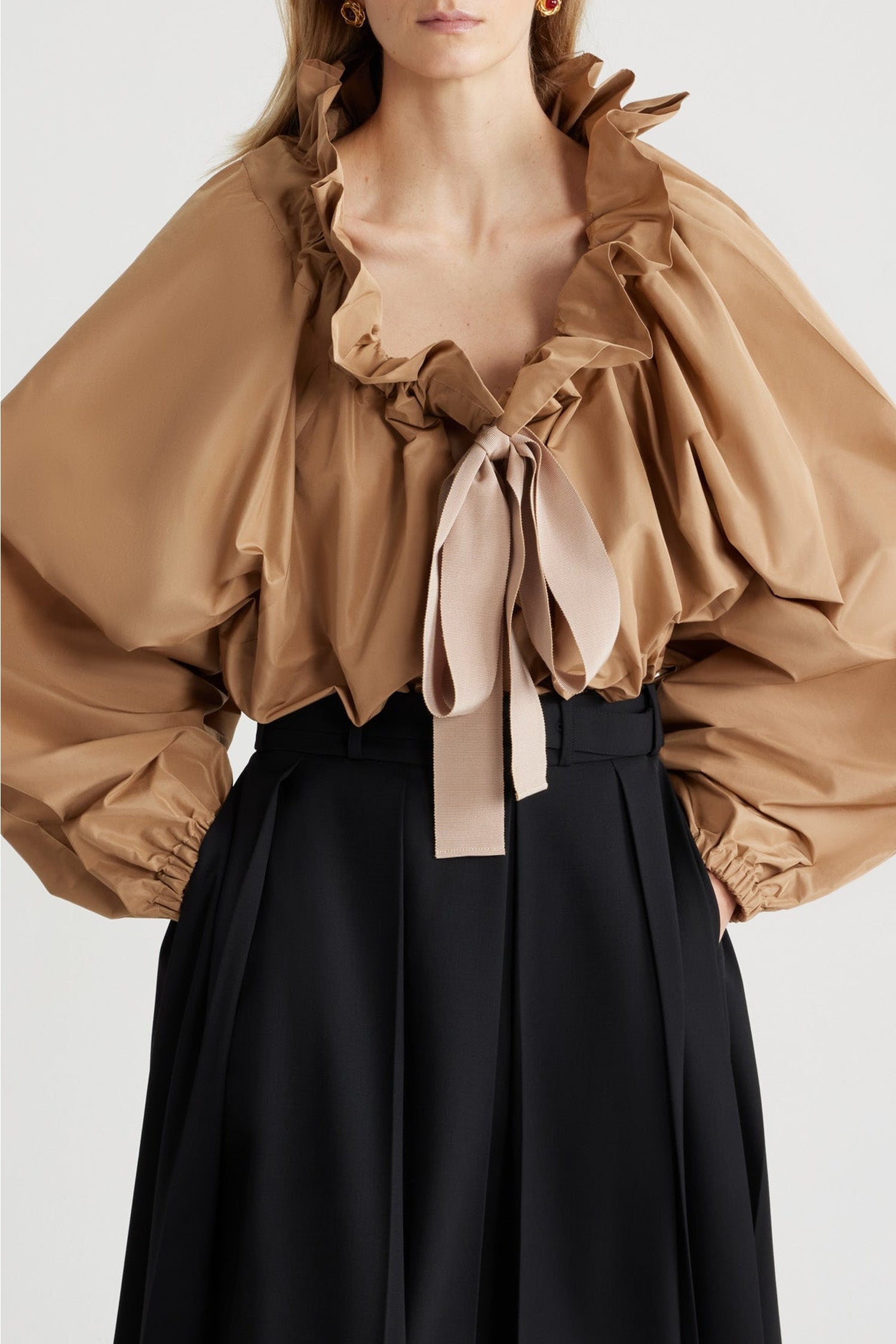 Blouse with faille puffed sleeves - Sand
