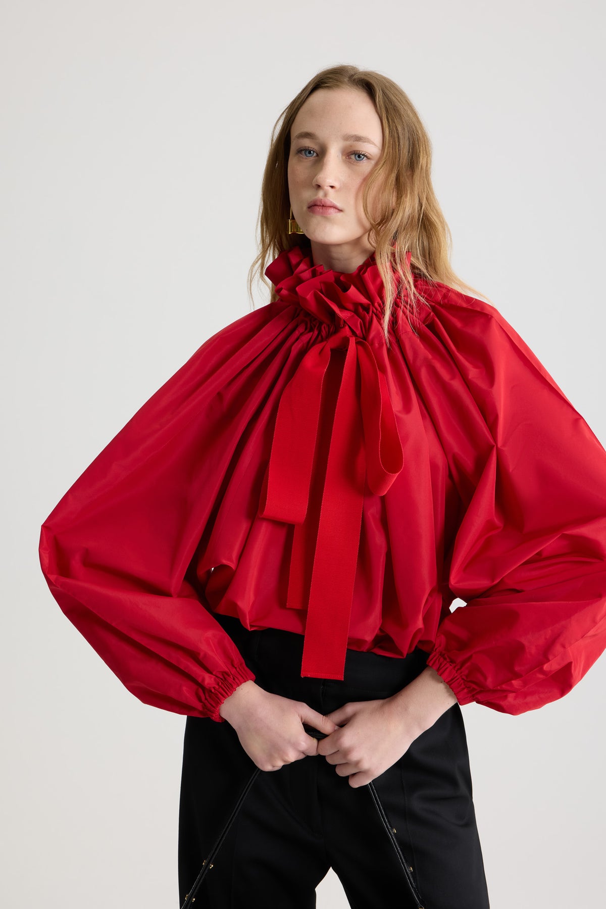 Lipstick Red / La Patou Blouse en faille recyclée