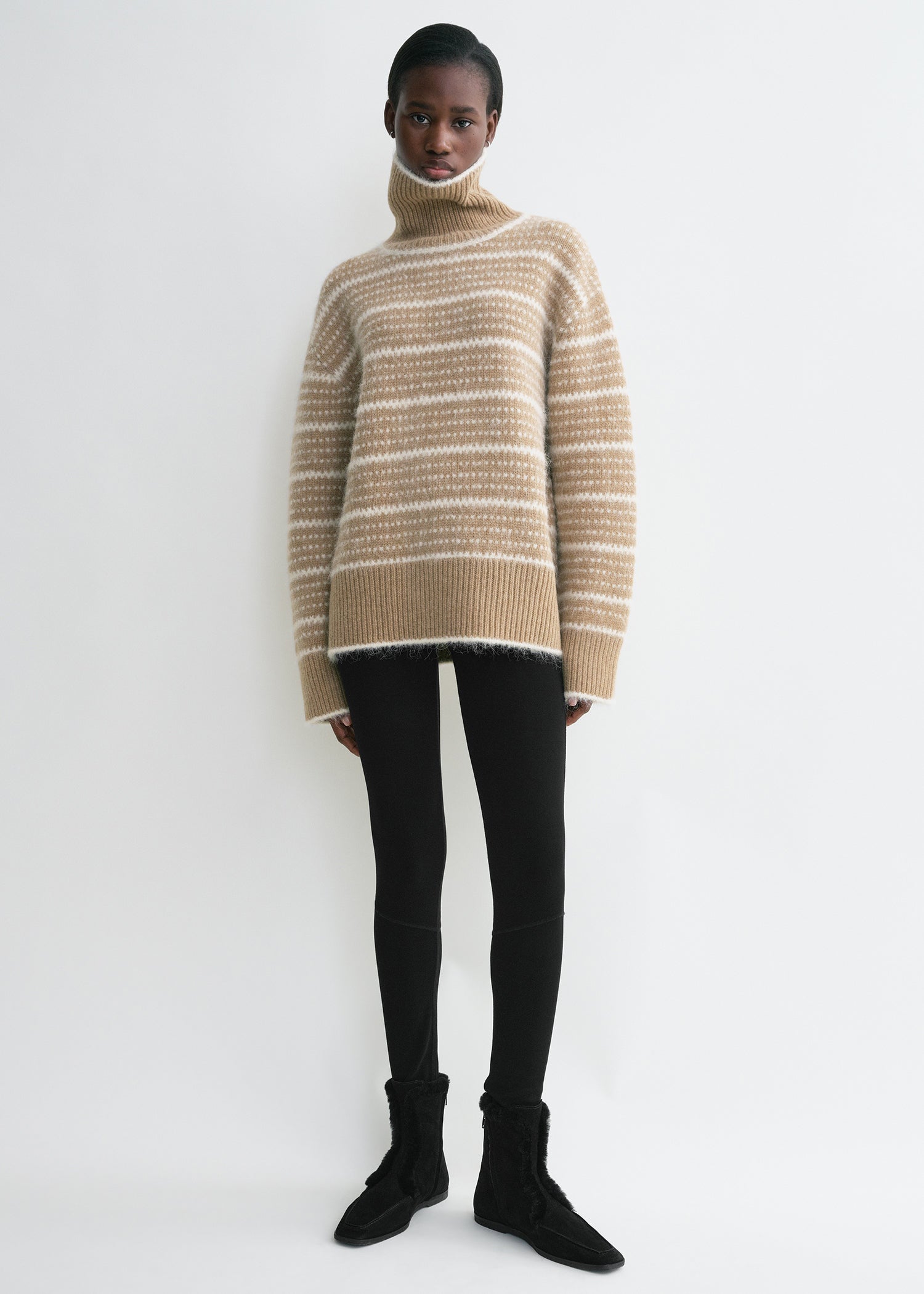 HERITAGE TURTLENECK