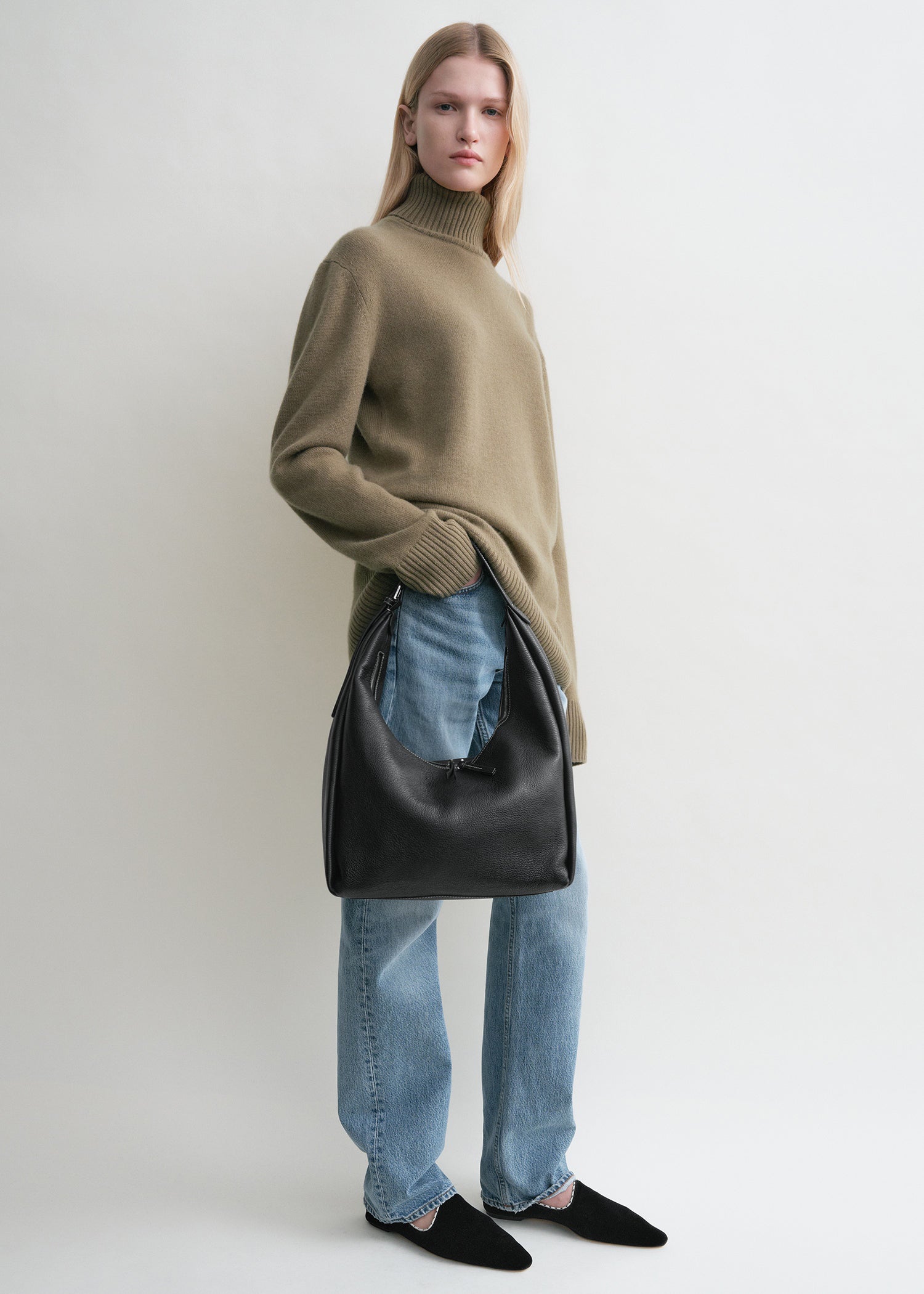 BELT HOBO BAG
