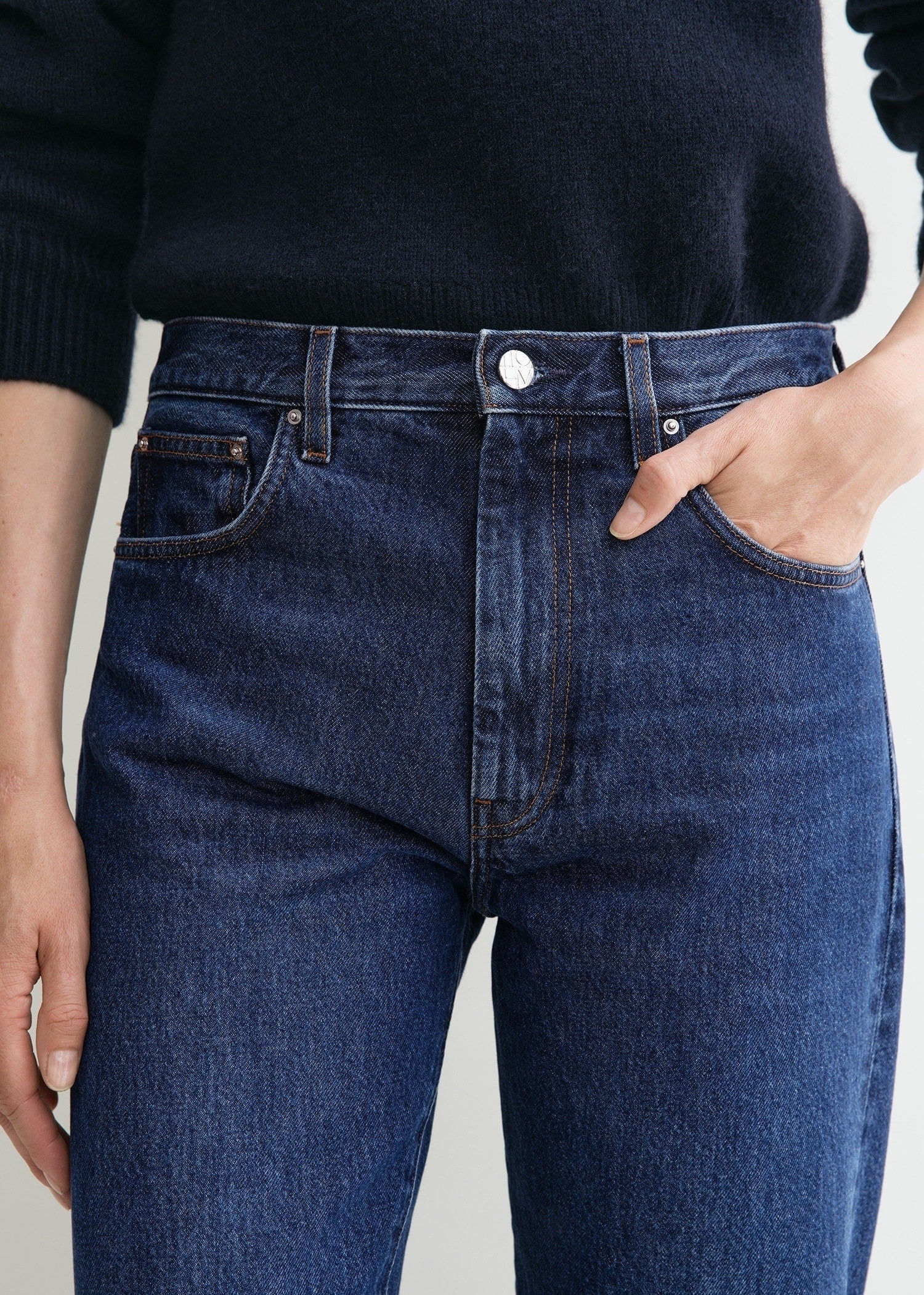 TWISTED SEAM DENIM