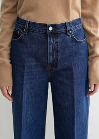 WIDE TAPERED LEG DENIM