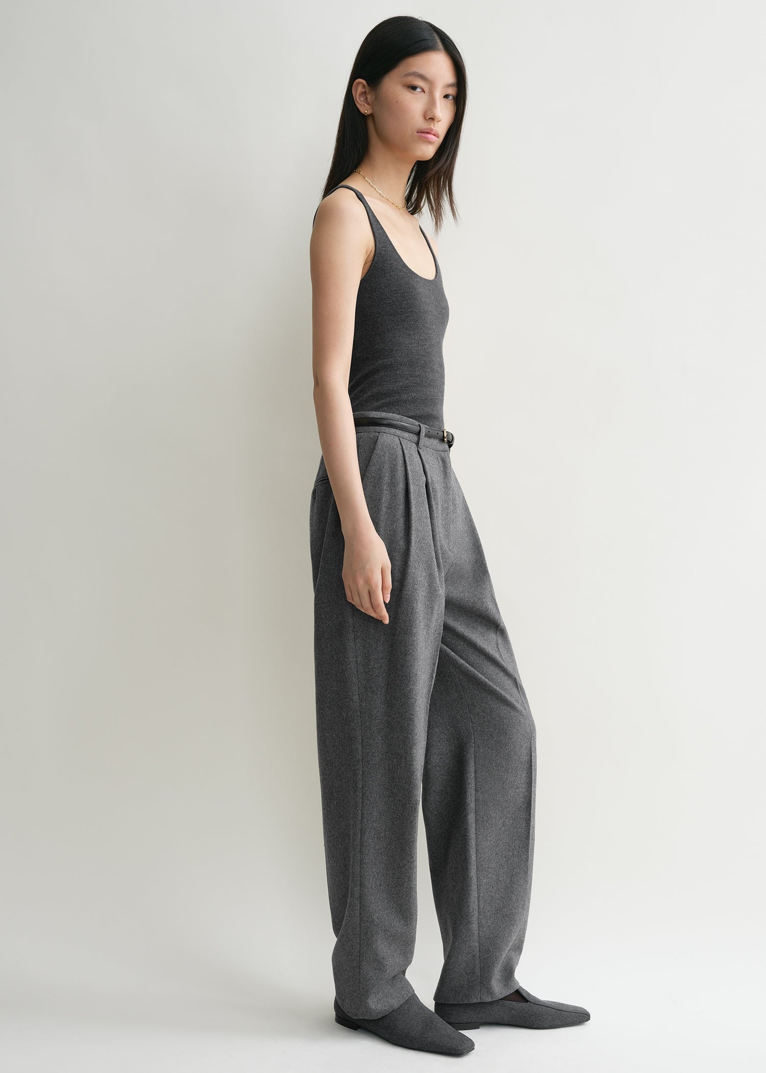 DOUBLE-PLEATED TAILORED TROUSERS