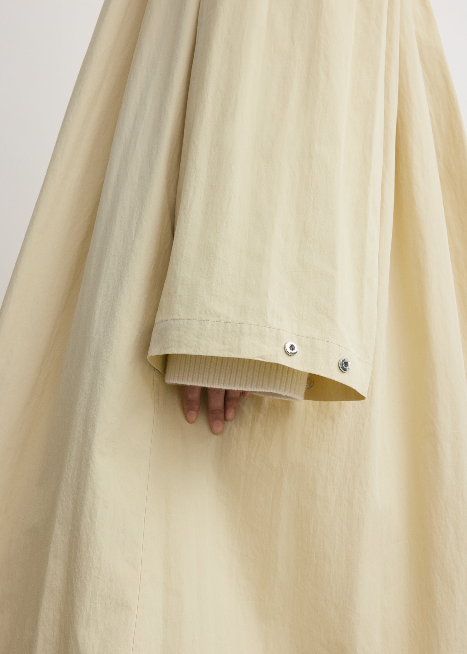 GATHERED PARACHUTE COAT