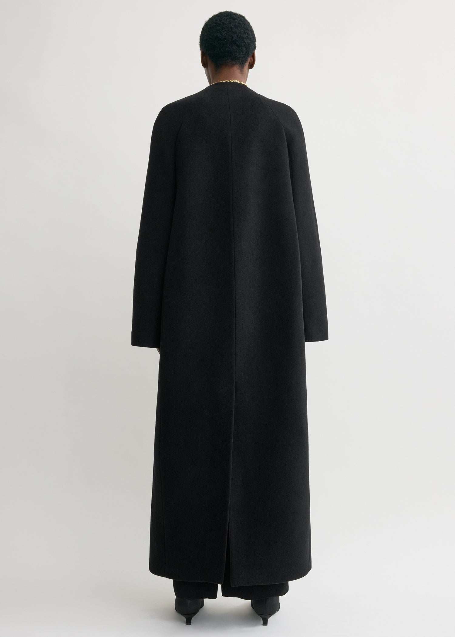 BELL-SLEEVE COAT