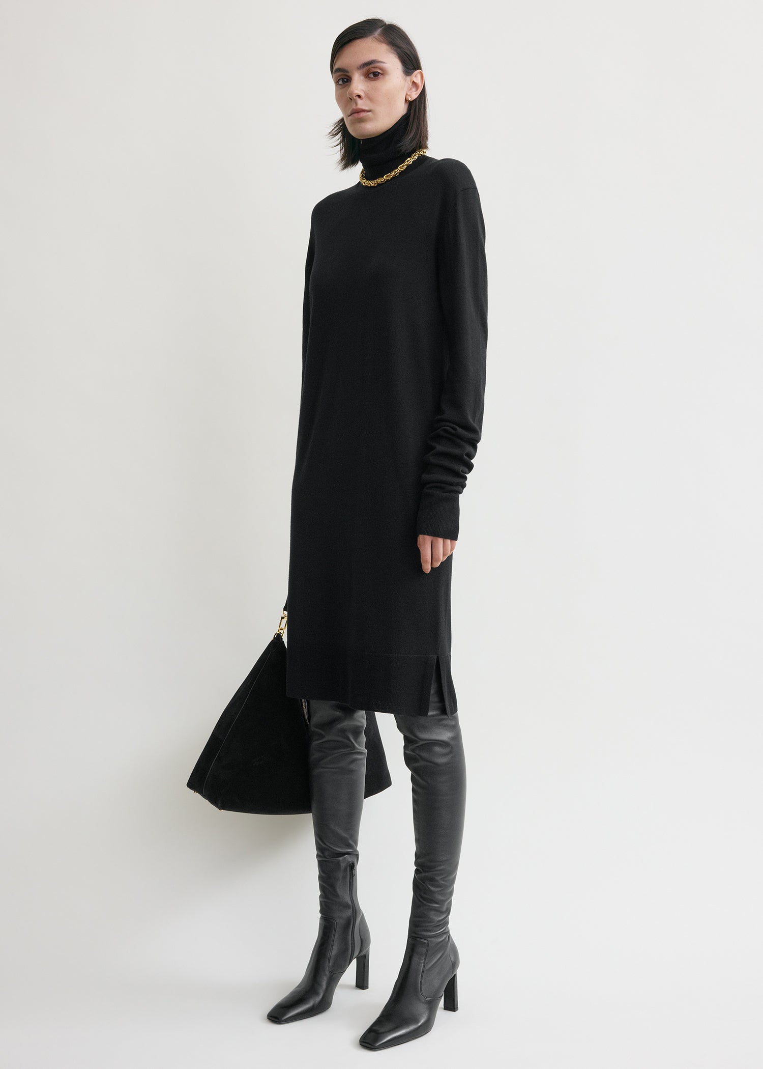 TURTLENECK DRESS