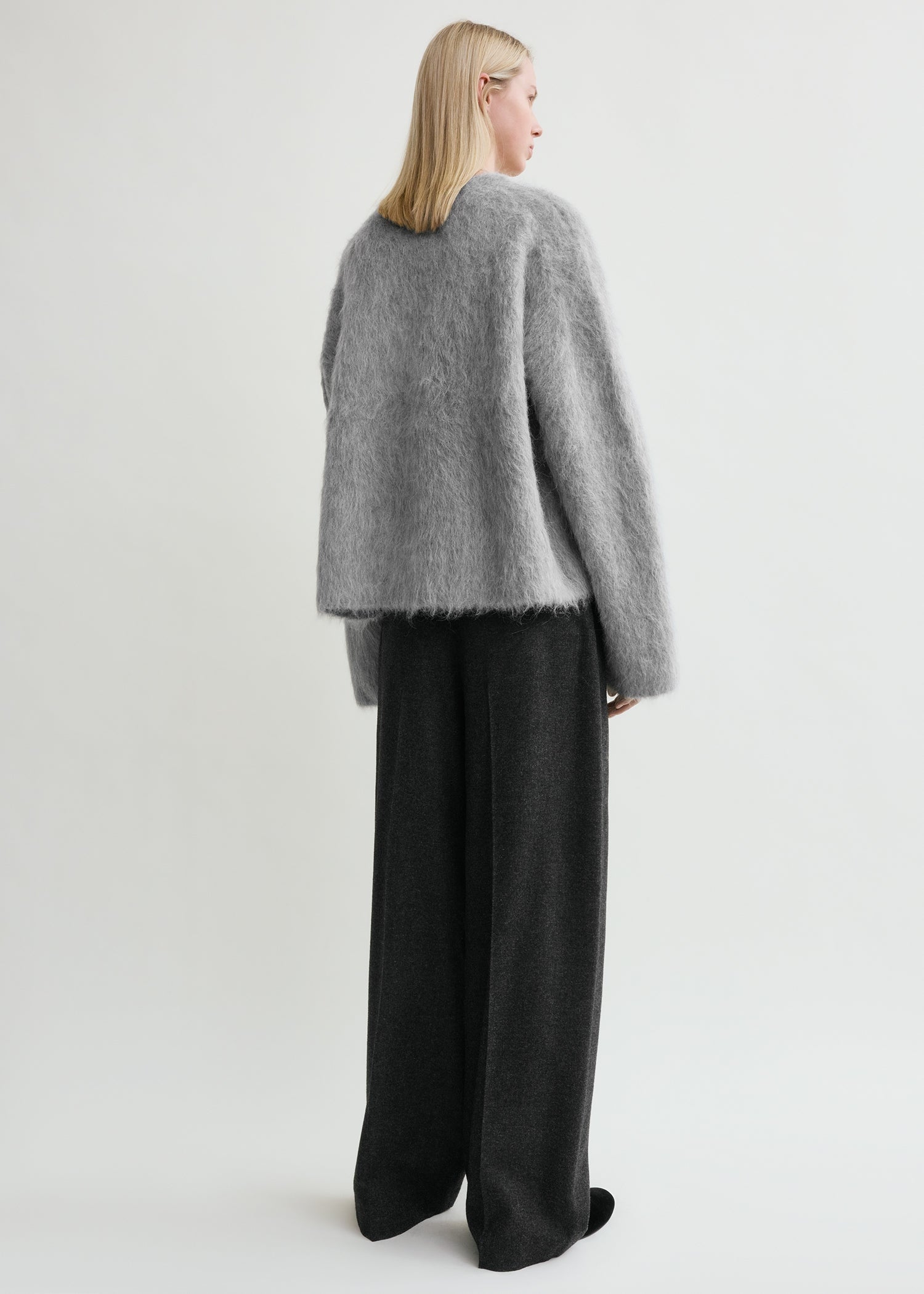BOXY ALPACA KNIT