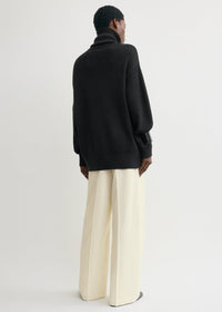 LONGLINE TURTLENECK