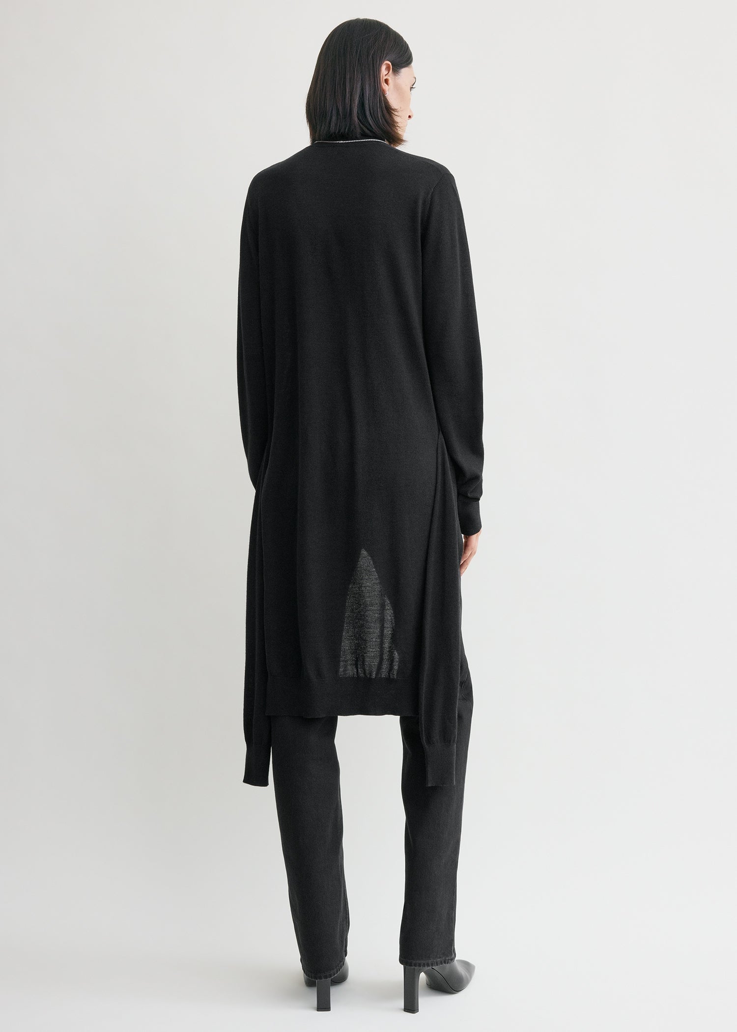 DOUBLE-SLEEVE TURTLENECK