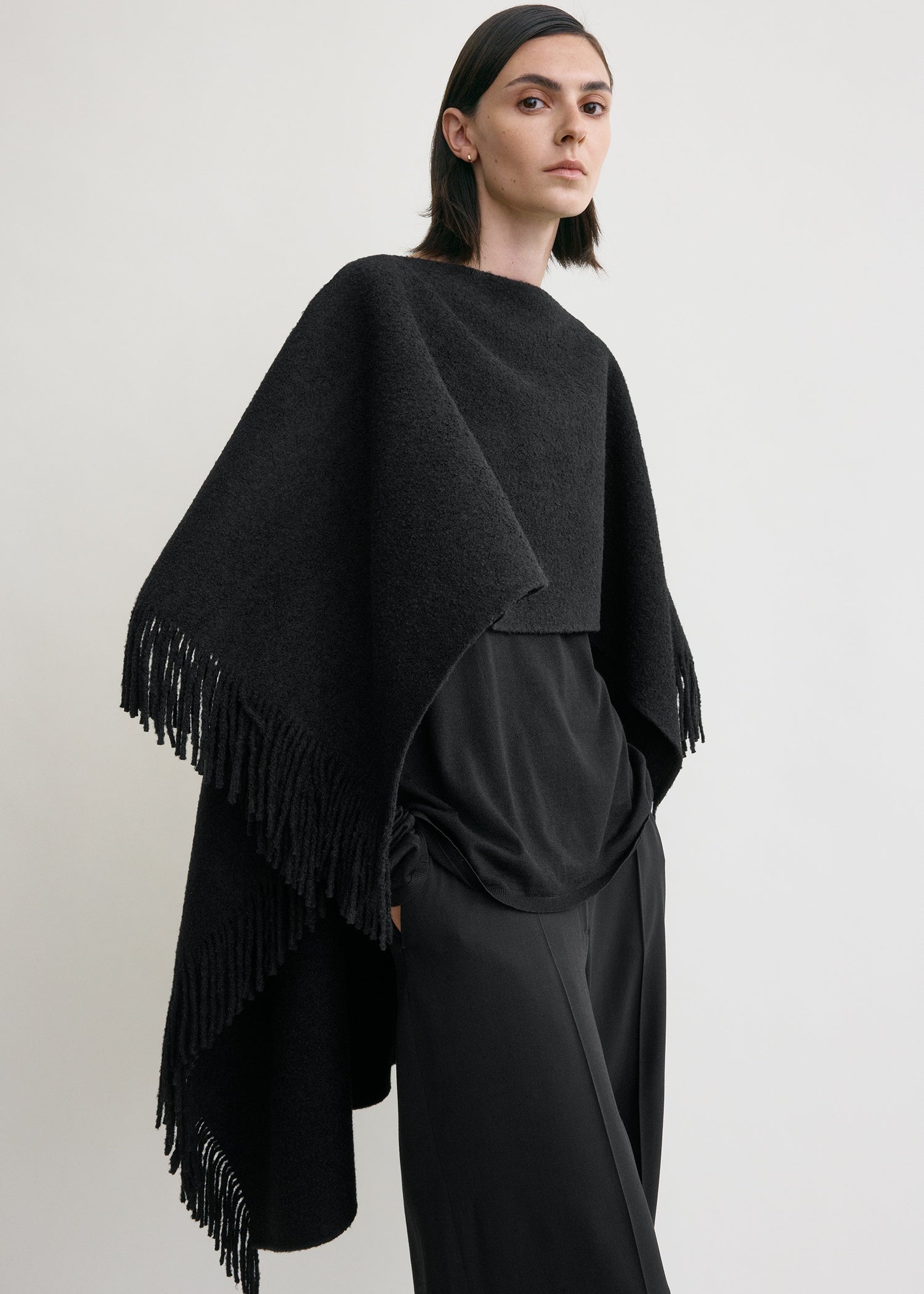 FRINGE PONCHO
