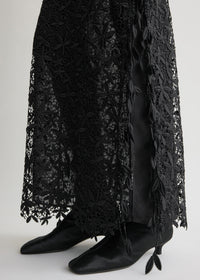 GUIPURE LACE SKIRT