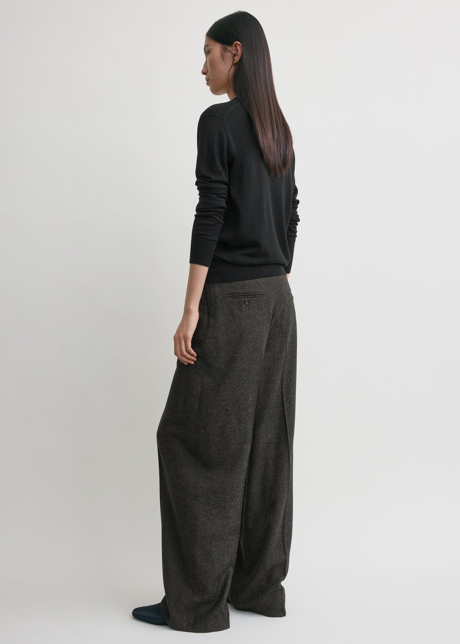WIDE FLANNEL TROUSERS