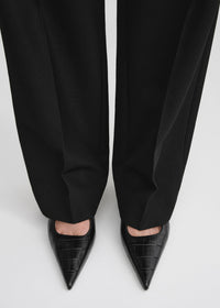 THE SHARP SLINGBACK