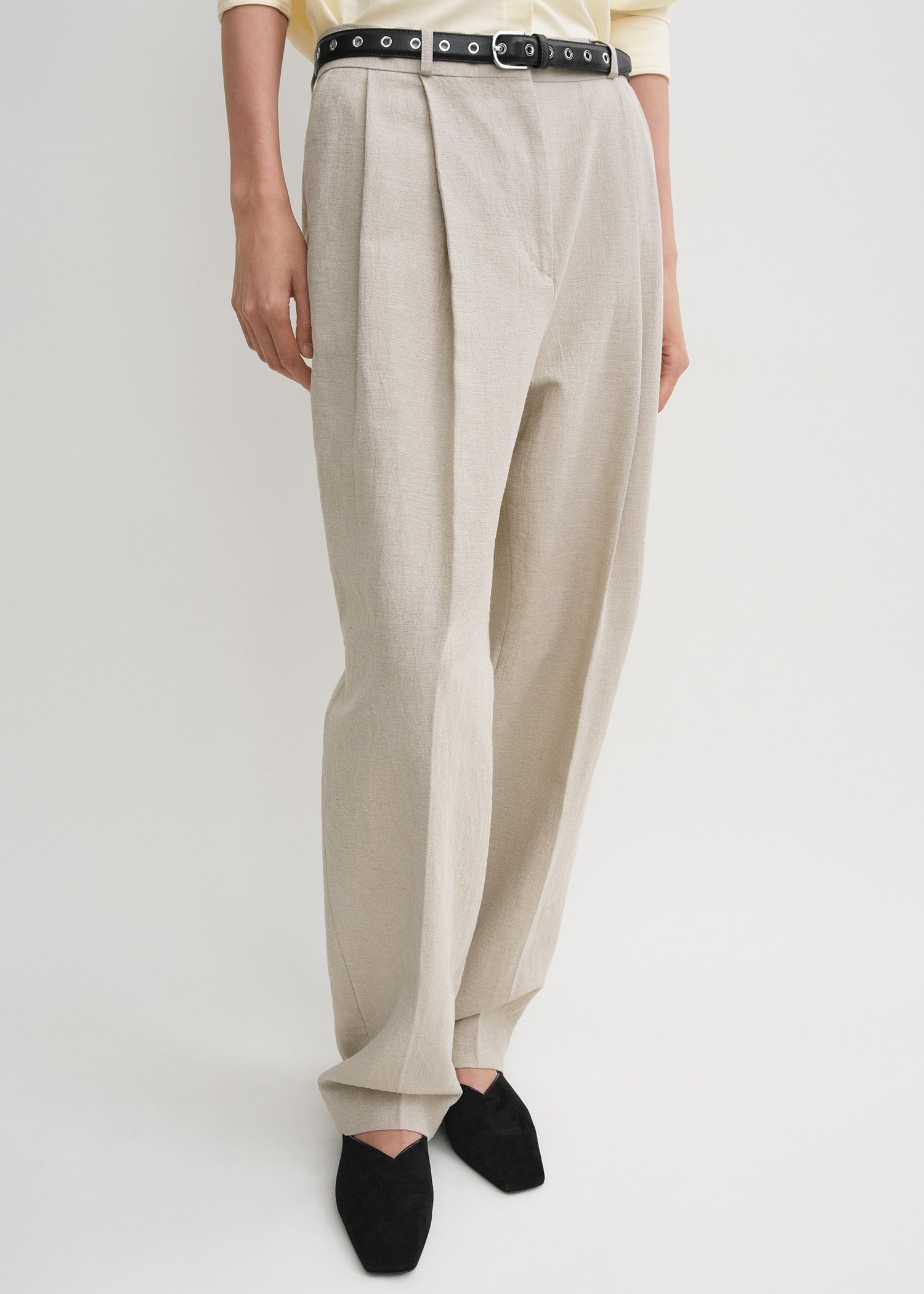 DOUBLE-PLEATED TAILORED TROUSERS