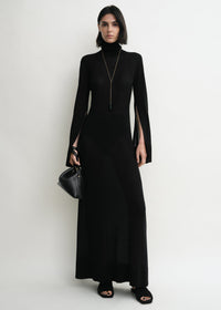 SLIT SLEEVE KNIT DRESS